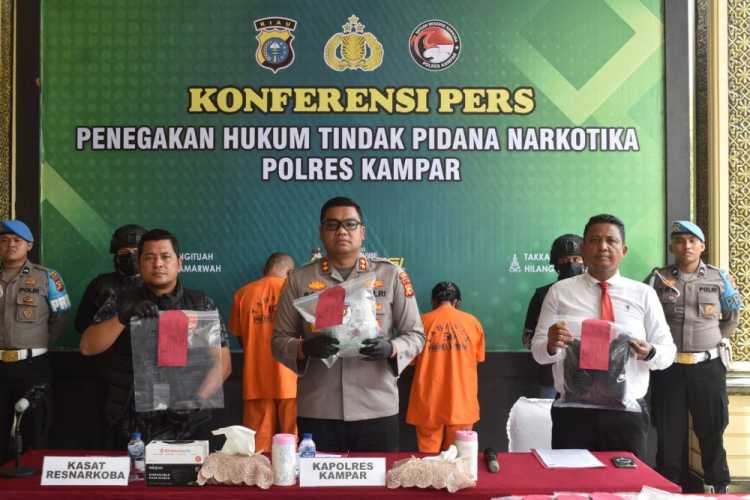 Debt Collector Bawa Sabu 1 Kilogram, Mobil Ditembaki Polisi Saat Berusaha Kabur
