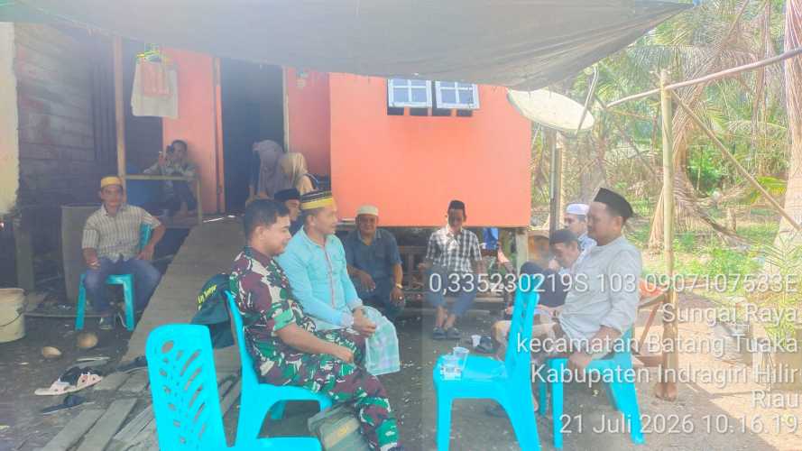 Babinsa Sungai Raya Bersama Tokoh Agama Laksanakan Haul dan Doa Bersama