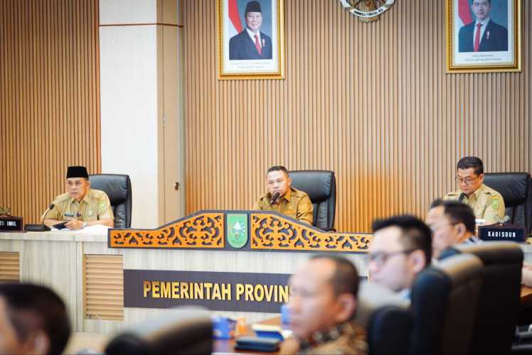 Gubernur berharap semua pemangku kepentingan diharapkan bisa menyukseskan hilirisasi kelapa di Riau