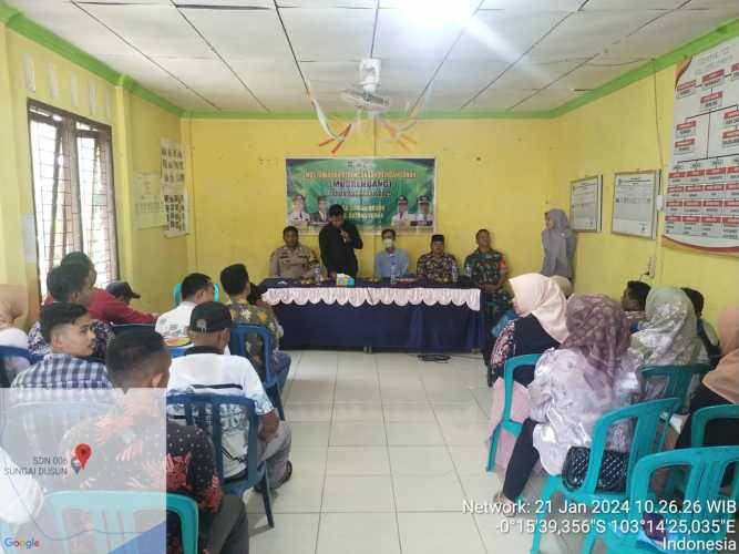 Dengarkan Usulan Warganya, Babinsa Hadiri Musrebang Tingkat Desa