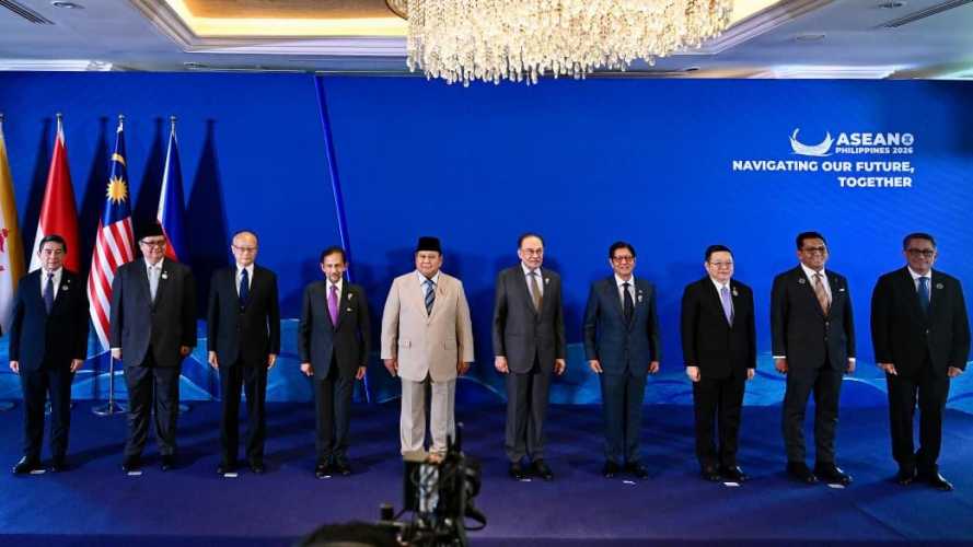 Presiden Prabowo Ajak ASEAN Percepat Jaringan Energi dan Ketahanan Pangan Kawasa