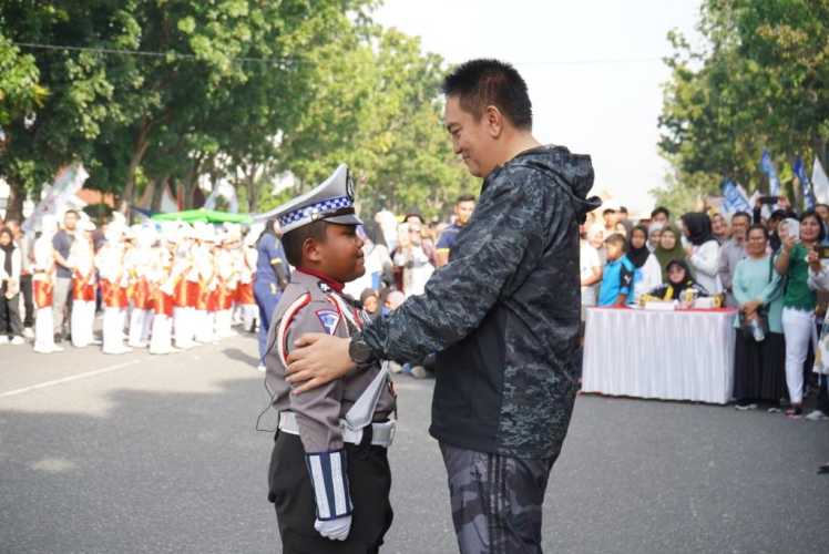 Memeriahkan Hari Bhayangkara ke 77, Kapolda Riau, Irjen Pol Mohammad Iqbal Secara Resmi Membuka Lomba Pocil