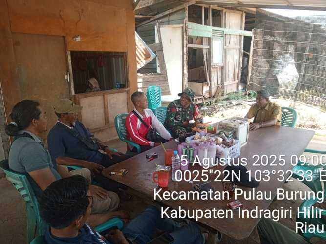Babinsa Koramil 11/Pulau Burung Laksanakan Konseling Sosial Tentang Kamtibmas