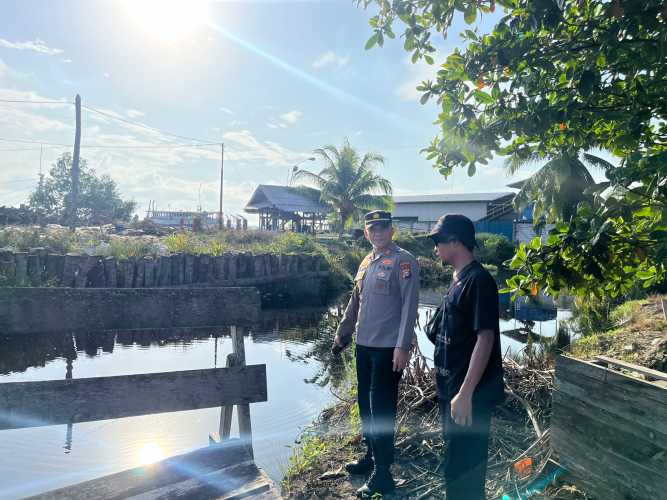 Kapolsek Pulau Burung Kembangkan Budidaya ikan air tawar: