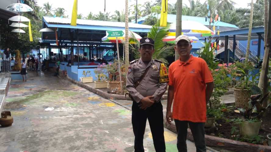 Polsek Lima Puluh Laksanakan Monitoring dan Pengamanan Obyek Wisata dalam Rangka Hari Raya Waisak dan Hari Liburan