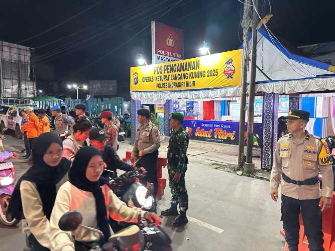 TNI-Polri Jaga Arus Mudik Lebaran di Inhil, Layani Pemudik dengan Ramah