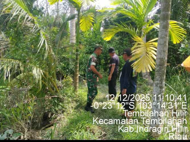 Babinsa Koramil 01/Tembilahan Laksanakan Patroli dan Sosialisasi Tapal Batas Kamtibmas di Kelurahan Tembilahan Hilir
