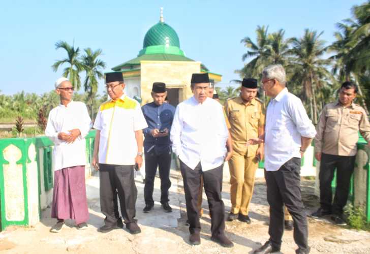 Bupati Inhil Dampingi Gubri Safari Ramadhan