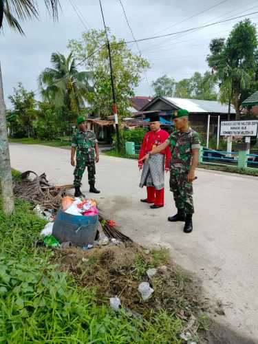 Sinergi KUPT DLHK Bersama Apkowil Setempat Ciptakan Kebersihan Kota Tembilahan